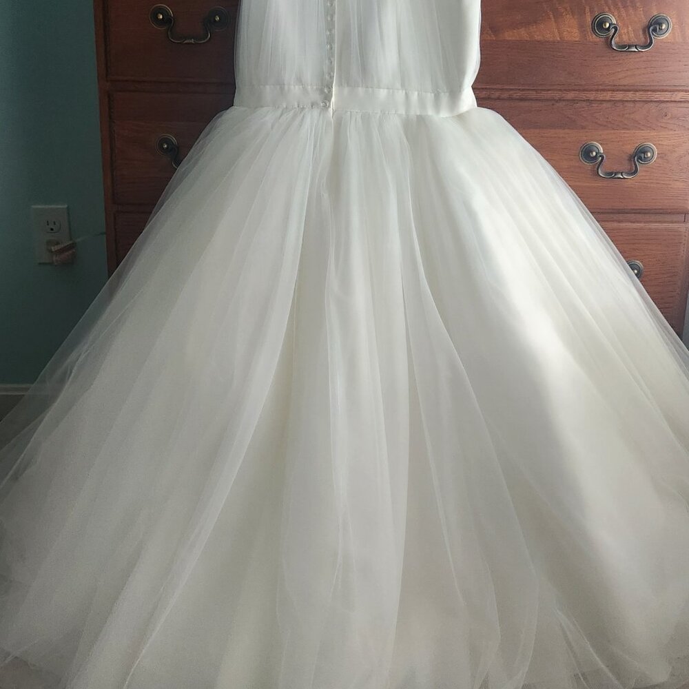 Two flower girl/first communion/party dressed